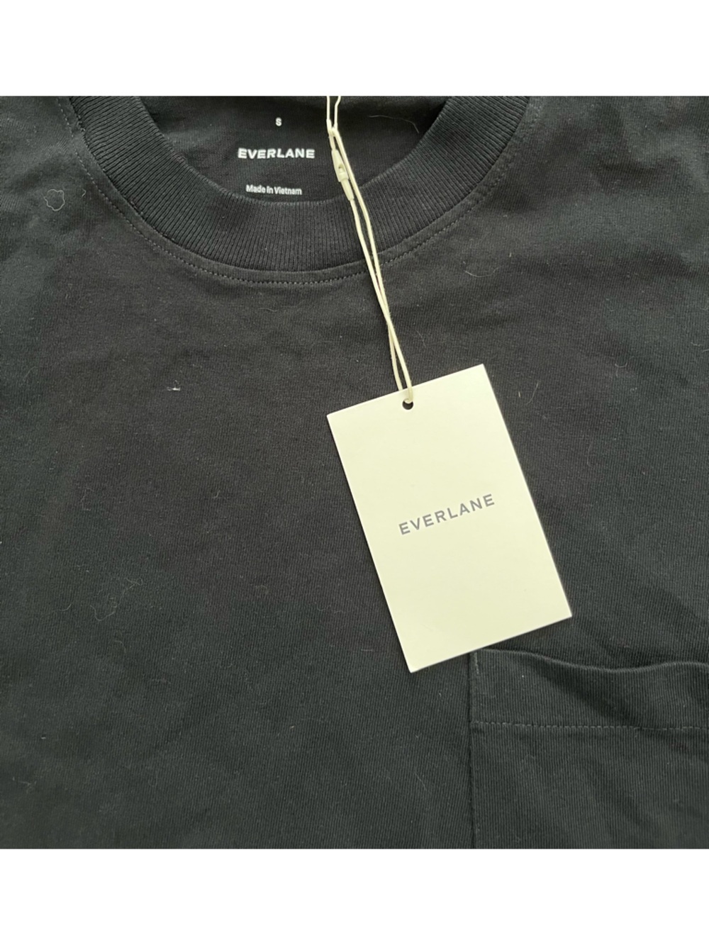 NWT Everlane Men’s Black Crewneck Pocket Tee Short Sleeves - Size Small - Picture 2 of 6